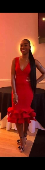 Red Bodycon Ruffle Bottom Dress - Picture 4 of 4